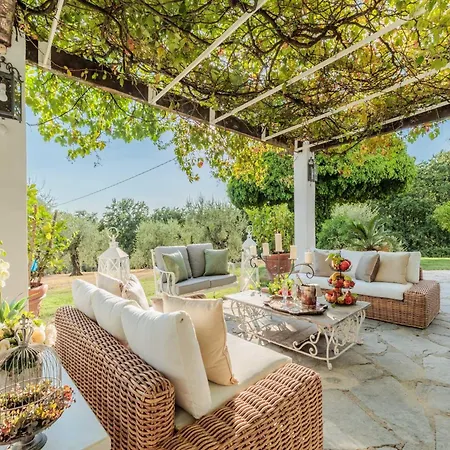 Villa Tuscan With Stunning Views
