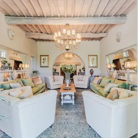 Villa Tuscan With Stunning Views *