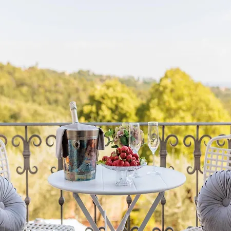 Villa Tuscan With Stunning Views